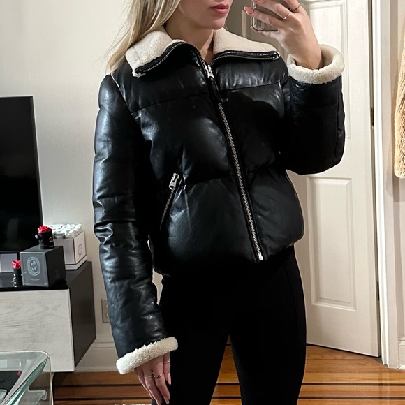 Mackage Leather Shearling Puffer Coat Sz S/M - Picture 10 of 10